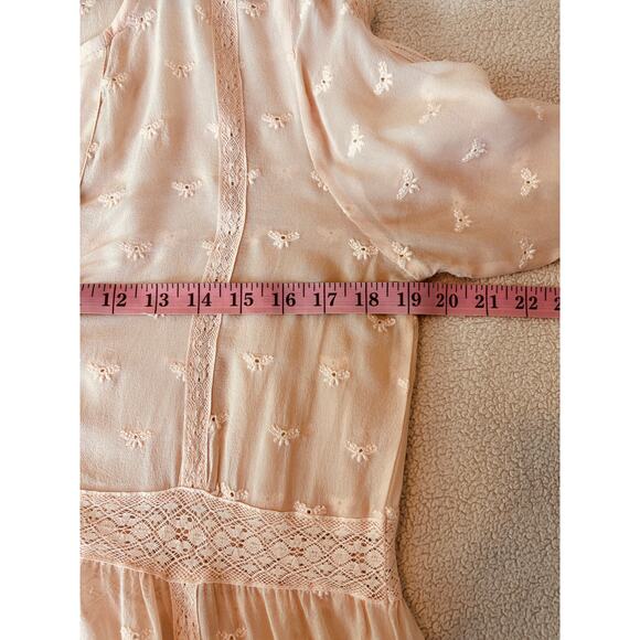 Sundance Misty Dreams Silk and Crochet Lace Tunic - Picture 8 of 8